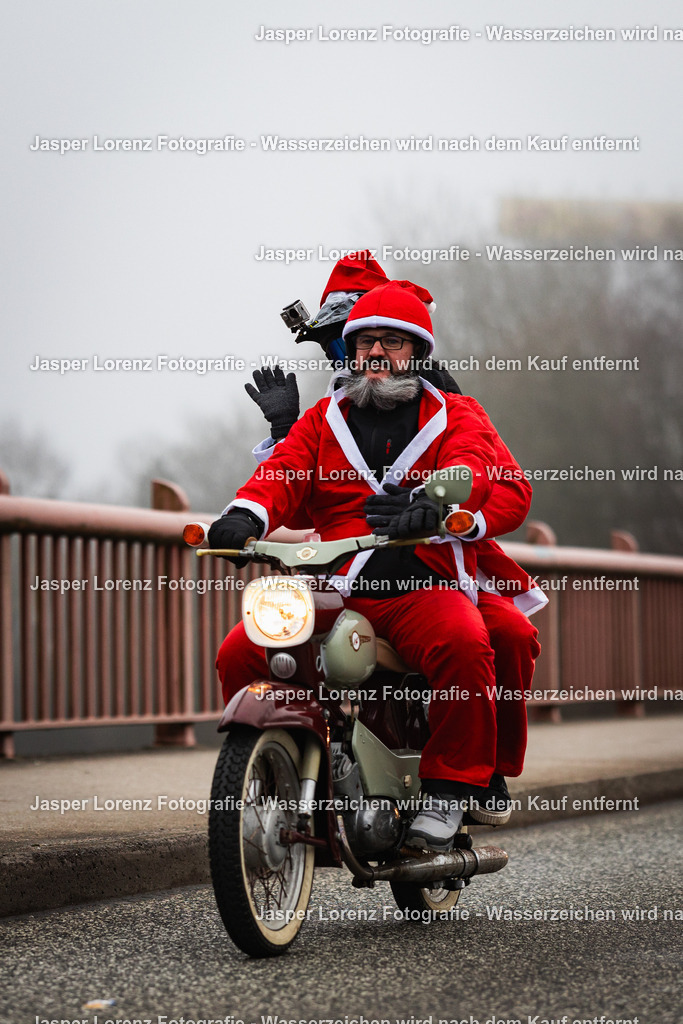 X-Mas Ride I Kiel I 2025 | Jasper Lorenz Fotografie - Realisiert mit Pictrs.com