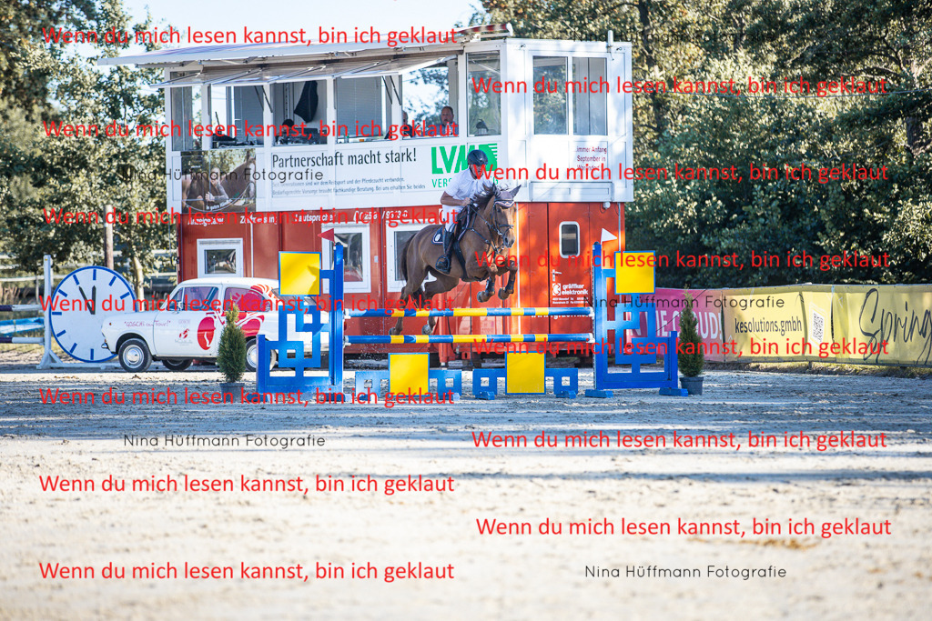 BK1A6135 | Turnierbilder Turnierfotos Nina Hüffmann Turnierfotografie Pferdefotografie Tierzeichnung Haustierzeichnung Pferdezeichnung Hundezeichnung Videograf  - Realisiert mit Pictrs.com