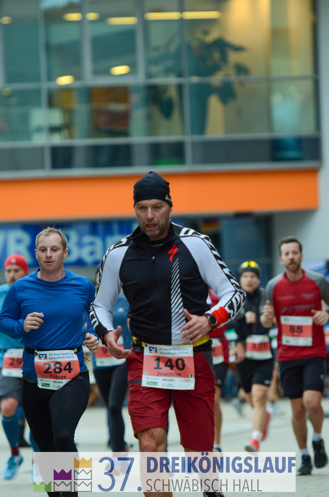 VR Bank Hauptlauf 10000m | 3 Koenigslauf 2023 - Realisiert mit Pictrs.com