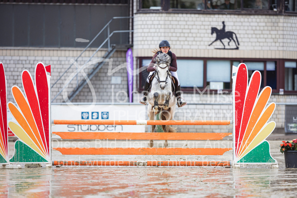 240426_Olfen-Vinnum_PonyTrophy-140 | Deine schönsten Turniermomente als professionelle Fotos! Entdecke hochwertige Pferdesport-Fotografie im Online-Shop. Jetzt Fotos finden & bestellen!