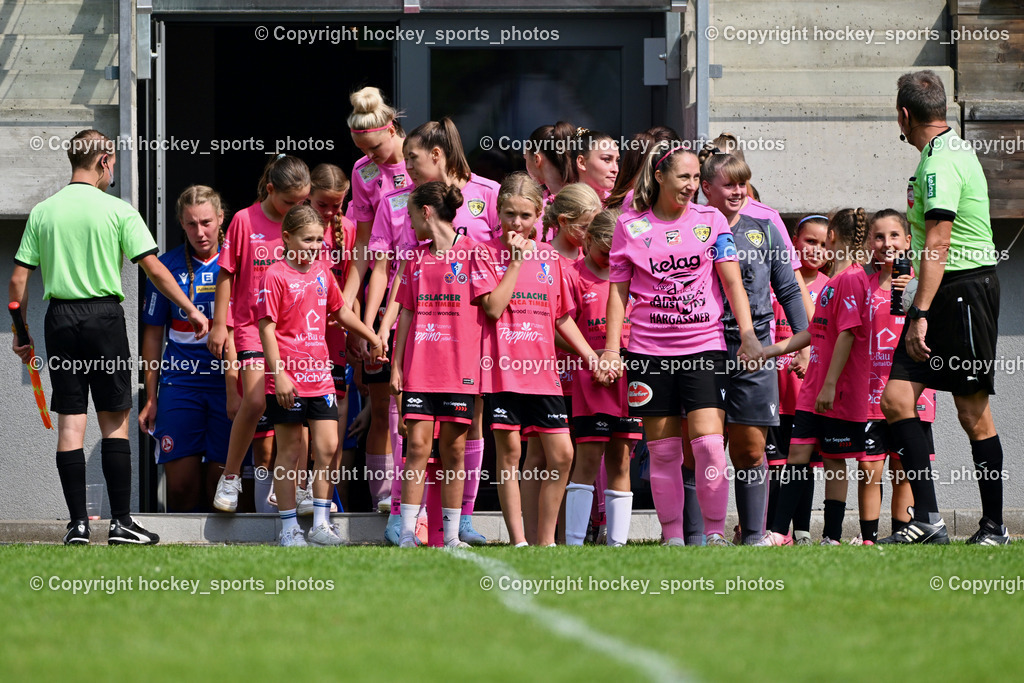 Carinthians Hornets vs. GAK 1902 Frauen | Einlauf, Nachwuchs Mädchen Sachsenburg, Girl Team, Carinthians Hornets vs. GAK 1902 Frauen, Carinthians Hornets vs. GAK 1902 Frauen am 01.09.2024 in Sachsenburg (Sportplatz Sachsenburg), Austria, (Photo by Bernd Stefan)