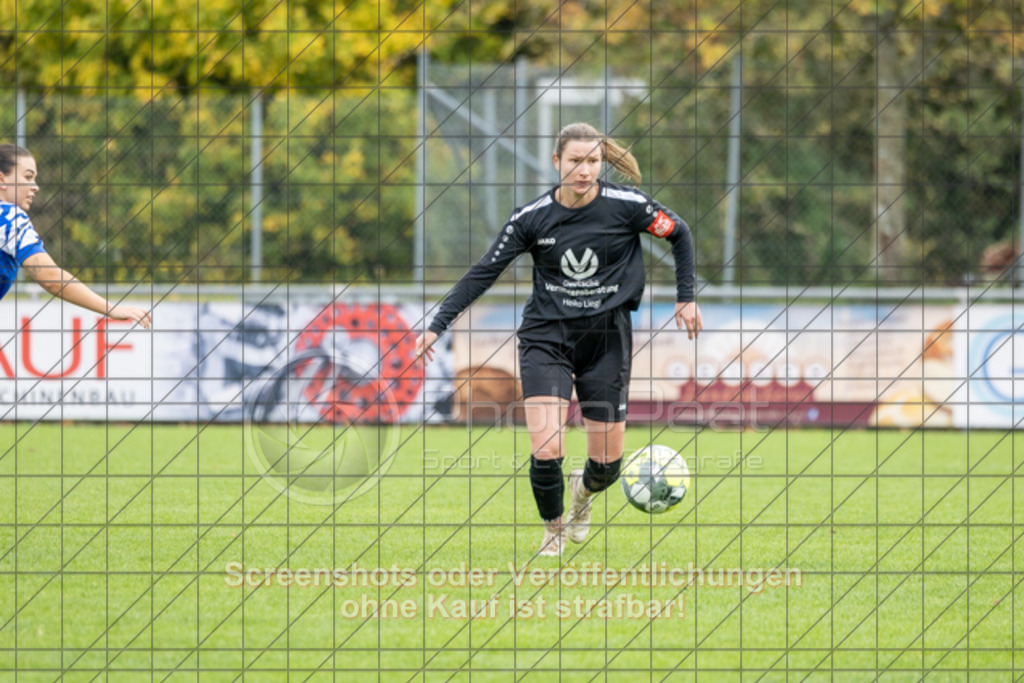 20251012_122013_0107 | #,1.FC Donzdorf II (schwarz) vs. TSV Silmingen (blau), Fussball, Frauen-Quali Bezirksliga - Bezirk Neckar/Fils, 05. Spieltag, Saison 2025/2026, Rasenplatz Lautertal Stadion, Süßener Straße 16, 73072 Donzdorf, 12.10.2025 - 11:00 Uhr,Foto: PhotoPeet-Sportfotografie/Peter Harich