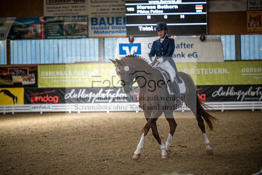 DOS_1850 | Entdecke hochwertige Reitturnierfotos von Foto Oger. Professionell, emotional und authentisch – jetzt Lieblingsmomente im Shop bestellen.Deutschlandweite Turnierfotografie. - Realisiert mit Pictrs.com