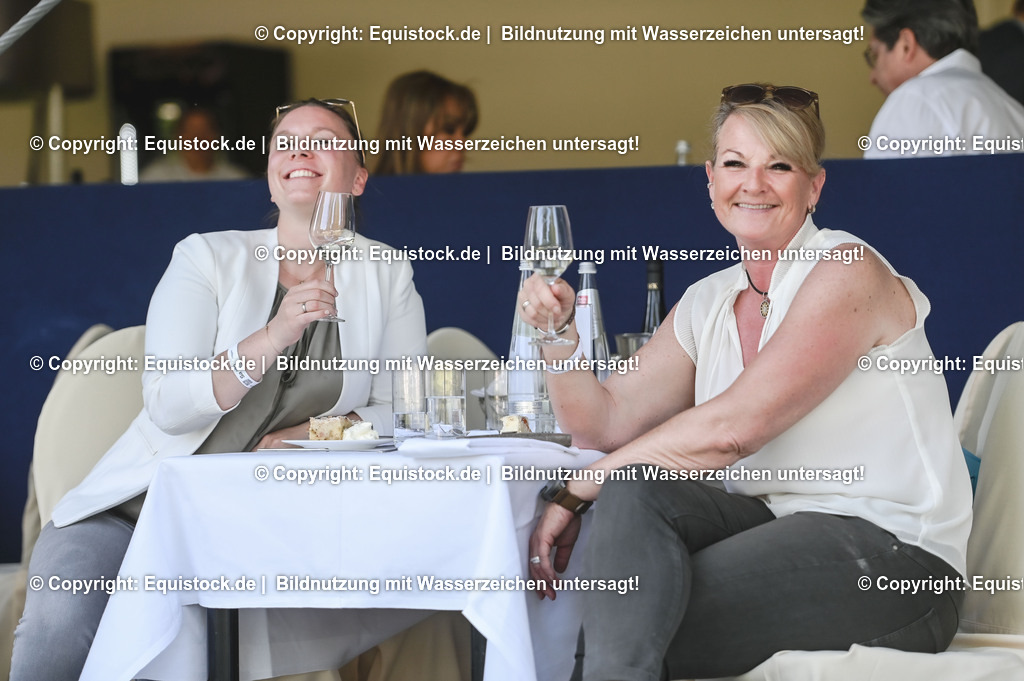 20230527_27_CCI4_Gelände_0510 | equistock