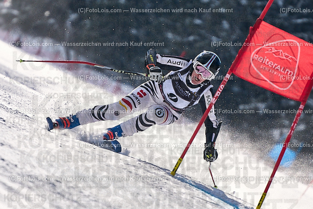 _ALP3429_MASTERS-CUP_Reiteralm_AC-GS_NEUBERT Claudia | FIS WORLD CUPMASTERS ALPINE SKIING, 28. MÄRZ 2026 - REITERALM | STMK | AUT.   Veranstaltet vom Masters-Referat des Deutschen Skiverbandes (DSV). Durchführende Organisation: WSV Pichl-Reiteralm, unterstütutzt von den Bergbahnen REITERALM bei Schladming und SKI AUSTRIA.                            Disziplin:  GiantSlalom.                                                 Kategorien:  A (Herrn 30-59 Jahre), B (Herrn ab 60 Jahre), C (Damen 30-59 Jahre), D (Damen ab 60 Jahre).                Rennstrecken:   Muldenliftpiste-I &amp; -II auf der Reiteralm.