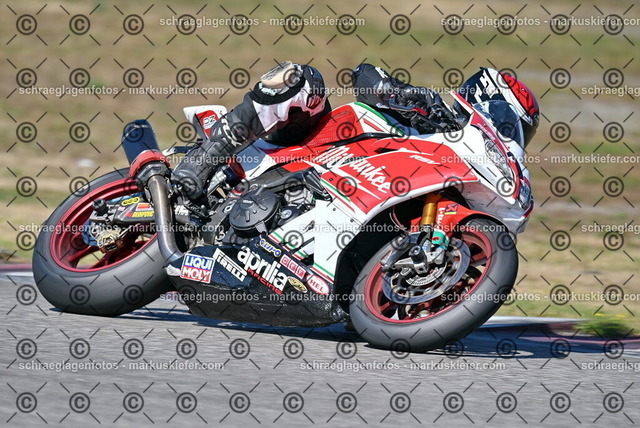 26bt04-0131 | markuskiefer.com - Realisiert mit Pictrs.com