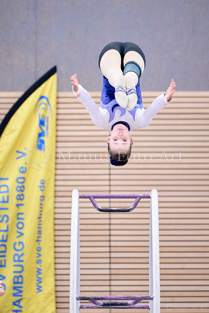 B-DSC06912 | Professionelle Sportfotografie in Hamburg, Schleswig-Holstein und Niedersachsen – spezialisiert auf Rhönrad, Geräteturnen, Leistungsturnen und rhythmische Sportgymnastik. Bundesweite Begleitung von Rhönrad-Events. Jetzt Sport-Fotos - Realisiert mit Pictrs.com