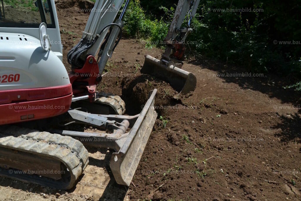 bib-lg02-erdarbeiten-0244 | Nach LV-Leistungsgruppen sortierte Detailfotos über den Bau eines Hauses. Alle Hausbau-Bilder direkt vom Urheber und Autor der Website Haus-Selber-Bauen.com