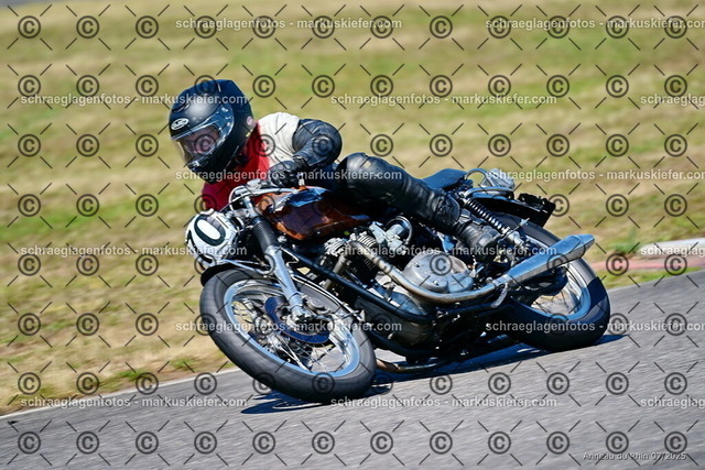 25bc03-1906 | markuskiefer.com - Realisiert mit Pictrs.com