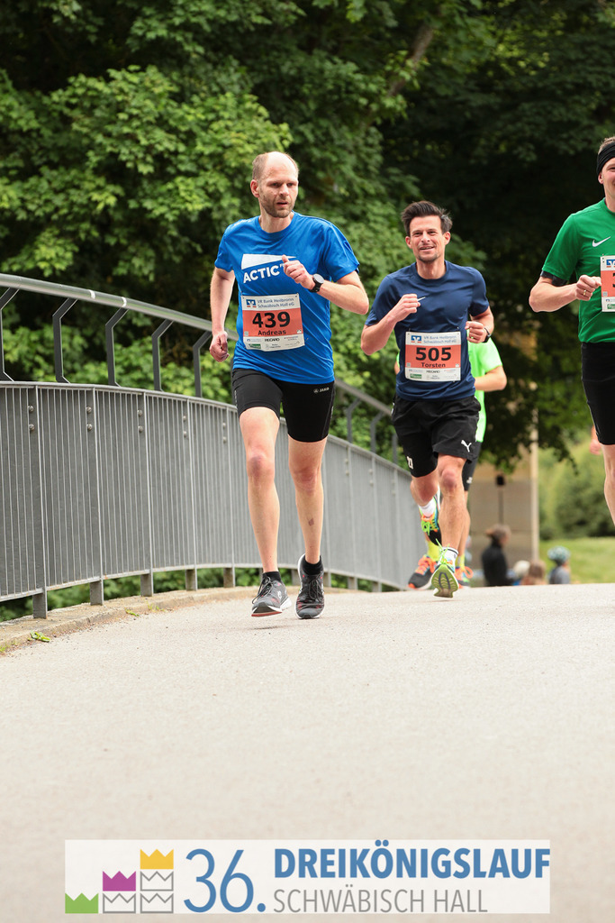 VR Bank Hauptlauf 10km | 3königslauf 2022 VR Bank Hauptlauf - Realisiert mit Pictrs.com