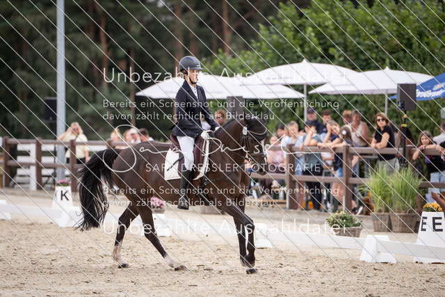 LR263_SD_00118 | saradresslerfotografie - Realisiert mit Pictrs.com