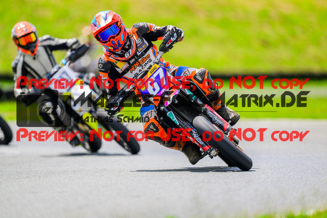 MaZZes_FotoMatrix_240623_6007705_8699 | UE40