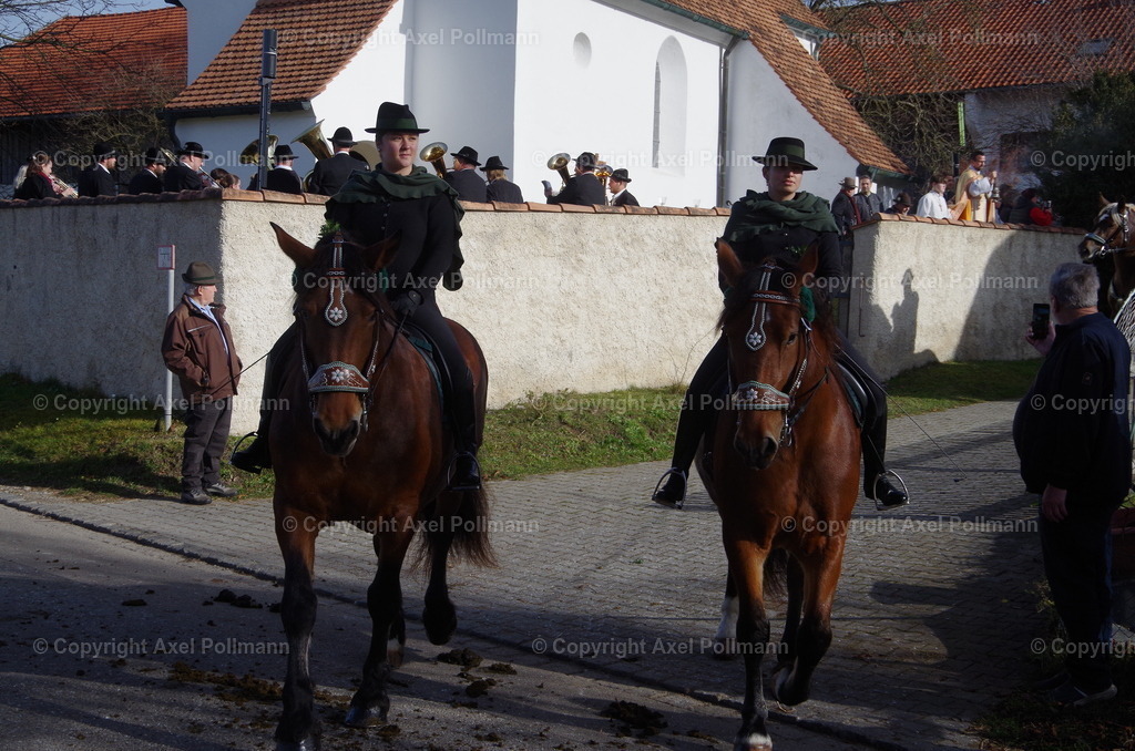 IMGP1418 | fotografiert von Axel PollmannLeonhardi Wallfahrt Benediktbeuern und Murnau, Fronleichnam, Fasching, Landschaft im Loisachtal und Benediktbeuern  - Realisiert mit Pictrs.com