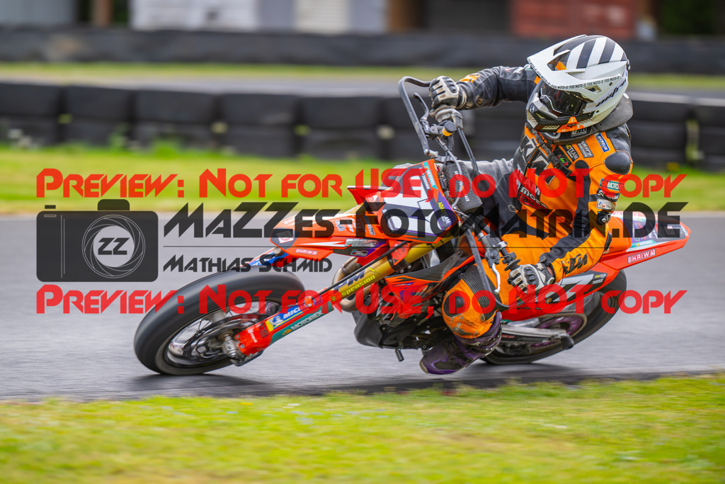 MaZZes-Fotomatrix-20260508-56421 | G4