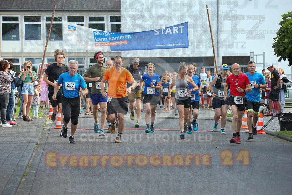 250801_1811_EX1_6458 | Sportfotografie im Rhein-Sieg Kreis, Köln, Bonn, NRW, Rheinland Pfalz, Hessen, etc. Unser Tätigkeitsfeld umfasst den Laufsport vom Volkslauf über den Marathon, Duathlon, Triathon bis zum Ultralauf wie Kölnpfad Ultra oder Schindertrail.