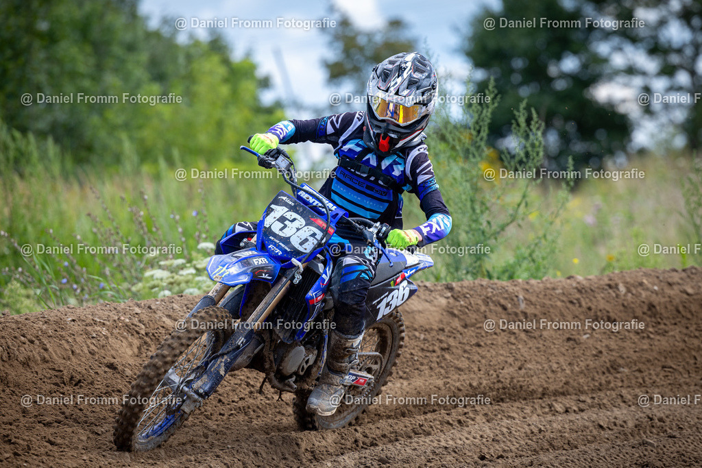 0V8A2433 | DanielFrommFotografie - Realisiert mit Pictrs.com