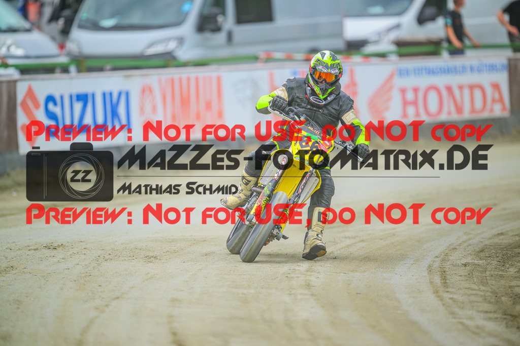 MaZZes_Fotomatrix_20250502_6007705_5345 | UE40