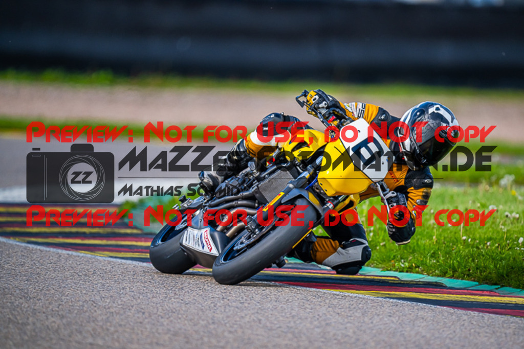 MaZZes_Fotomatrix_20230512_6007705_3905 | TWIN CUP