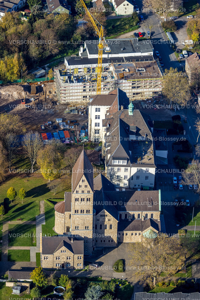 Bochum221100150 | Luftbild, Kirche St. Elisabeth, Venenzentrum Maria-Hilf-Krankenhaus, Baustelle, Bergen, Bochum, Ruhrgebiet, Nordrhein-Westfalen, Deutschland