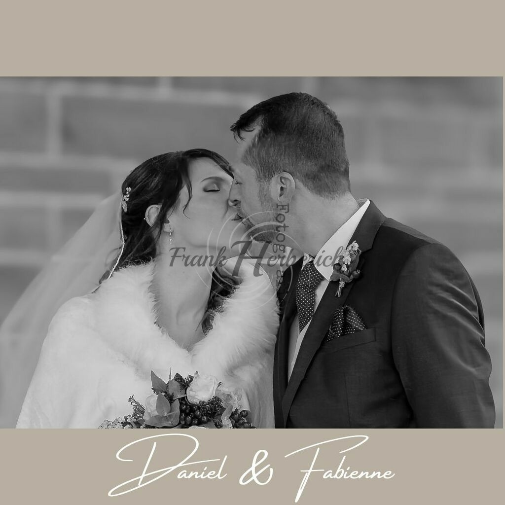 Daniel & Fabienne - 1 | Frank Herberich Fotografie, Frank Herberich, Fotografie, Hochzeit, Portrait, St. Peter Ording, Ording, Westerhever, Nordsee, Frank Fotografie, Hardheim,  Odenwald,Walldürn, Band,Eventfotografie - Realisiert mit Pictrs.com