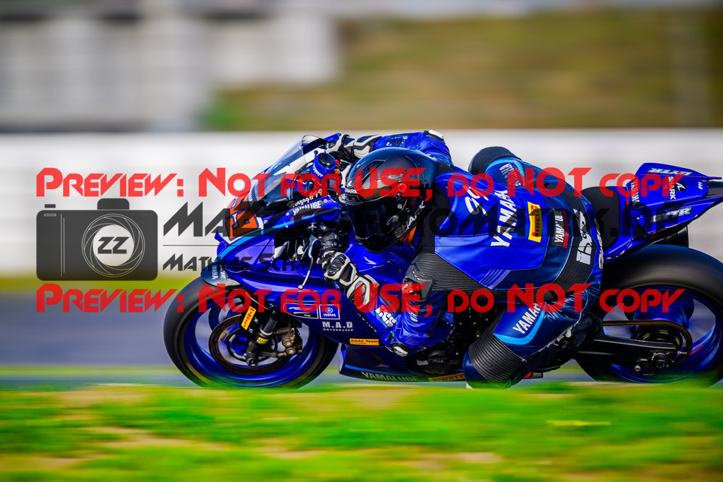 MaZZes_FotoMatrix_240901_6007705_0284 | R7