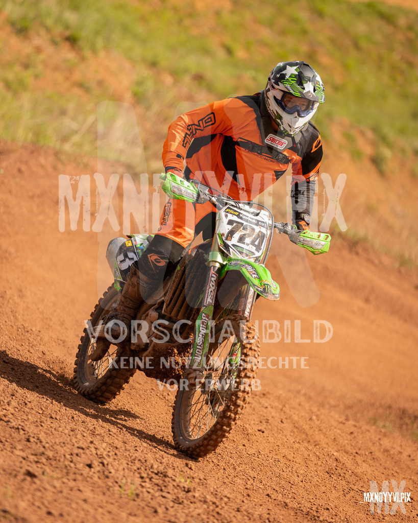 866A4082 | mxndyyvipix