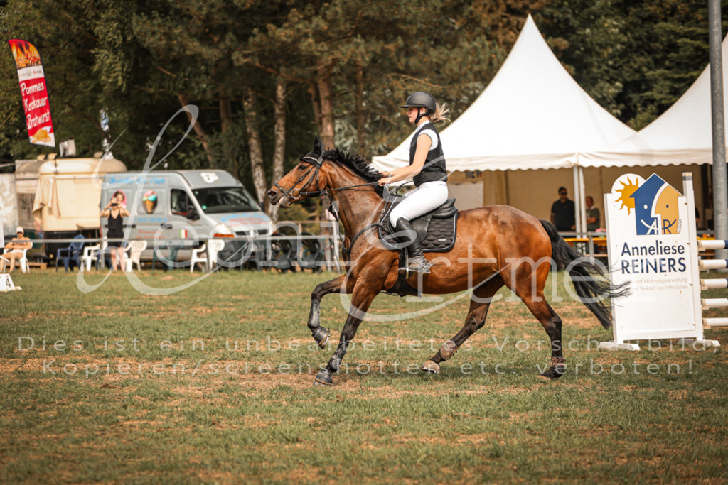 25.SaSpL00174 | Leoni Ertmer Photography - Realisiert mit Pictrs.com