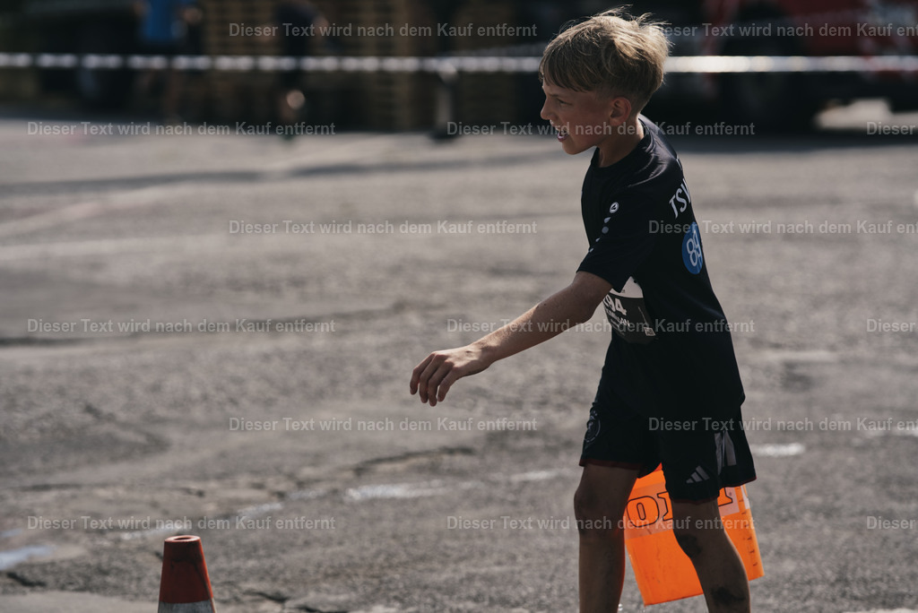 rocktherace_kt_2026_09_24-17 | Shop für Fotos von Sportevents z.B. Obstacle Course Racing, OCR, Triathlon, Trail Run und MTB - Realisiert mit Pictrs.com