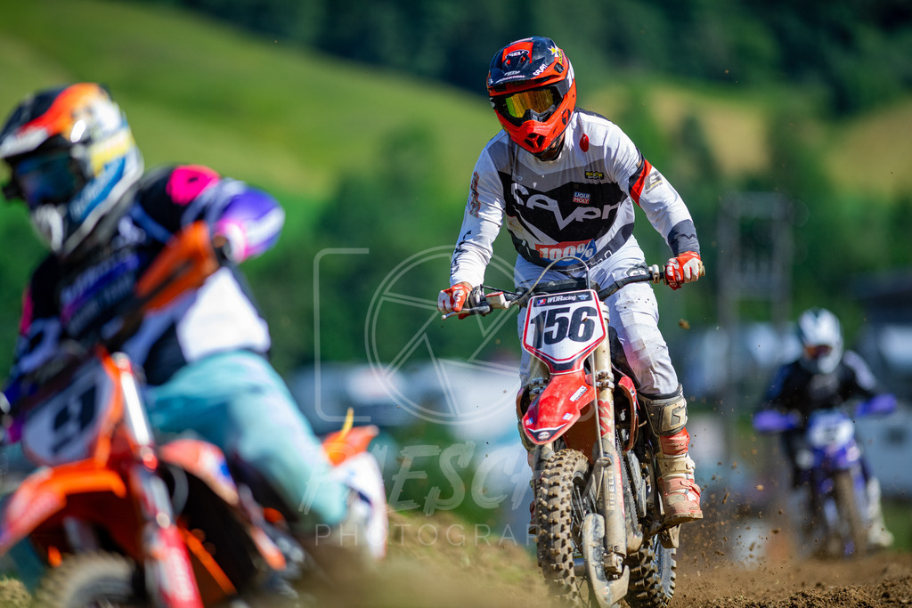 SE E (261) | Paeschuphoto Shop - Wer nicht sucht der auch nicht findet.Ob Motocrossbilder oder von einem besuchtem Spiel, Hauptsache Action. - Realisiert mit Pictrs.com