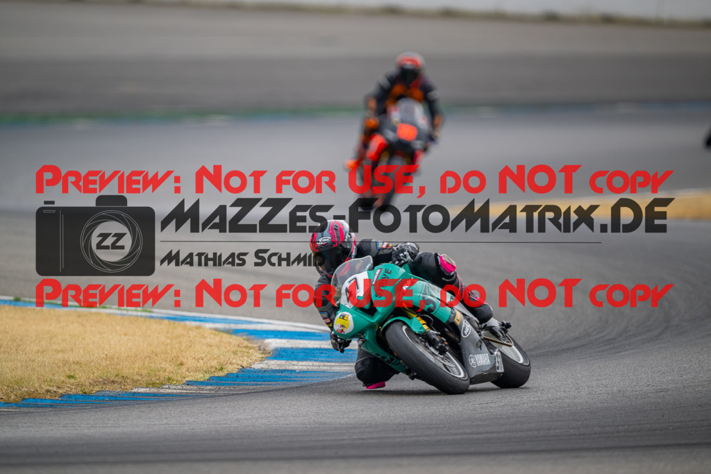 MaZZes-Fotomatrix-20260809-580453 | R1