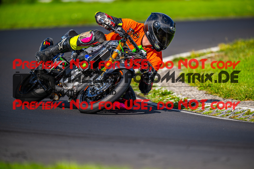 MaZZes_FotoMatrix_230920_0545 | Fotograf Mathias Schmid
Sportfotograf,
Eventfotograf,
Hochzeitsfotograf,
Portraitfotograf