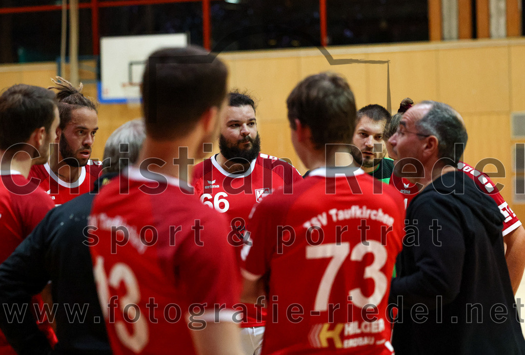 2022-10-01_055_SpVgg_Altenerding_II_gegen_TSV_Taufkirchen-Vils | Erding, Deutschland, 01.10.2022:
Handball, Bezirksklasse Männer 2022 / 2023, 1. Spieltag, SpVgg Altenerding II gegen TSV Taufkirchen/Vils, Endergebnis: 21:32

Patrick Mühlenbeck (TSV Taufkirchen/Vils, #66)

Foto: Christian Riedel / fotografie-riedel.net