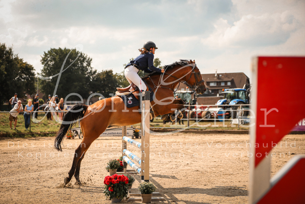 24.FrSpA00027 | Leoni Ertmer Photography - Realisiert mit Pictrs.com