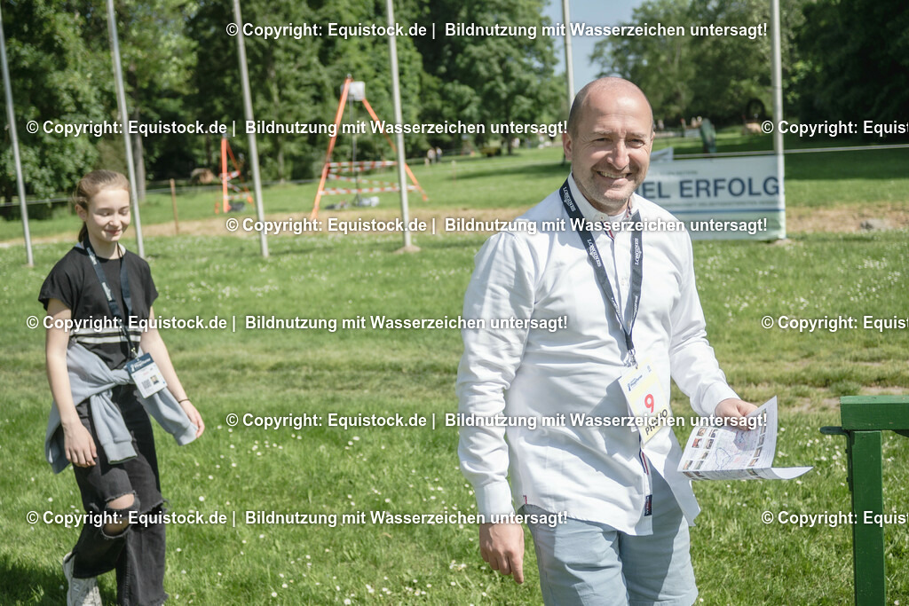 ZFC_3935 | equistock