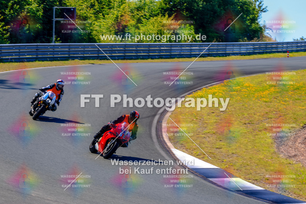 _TCM5752 | Hier findet Ihr Bilder von Touristenfahrten auf der Nürburgring Nordschleife oder von anderen Veranstaltungen die ich besucht habe. Viel Spass beim Durch Schauen 