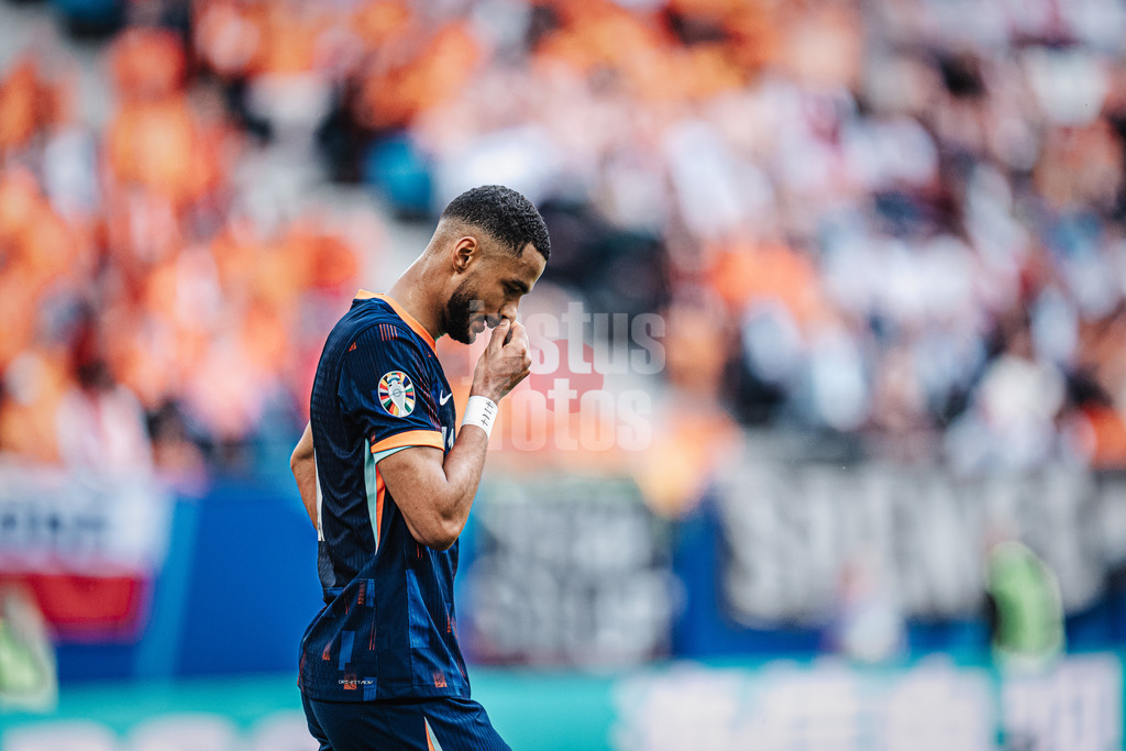 Fußball | Herren | UEFA-Fußball-Europameisterschaft 2024 | Gruppe D | Polen vs. Niederlande | 16.06.2024 | Cody Gakpo (#11, Niederlande) ärgert sich