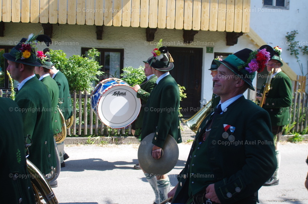 IMGP4116 | fotografiert von Axel PollmannLeonhardi Wallfahrt Benediktbeuern und Murnau, Fronleichnam, Fasching, Landschaft im Loisachtal und Benediktbeuern  - Realisiert mit Pictrs.com
