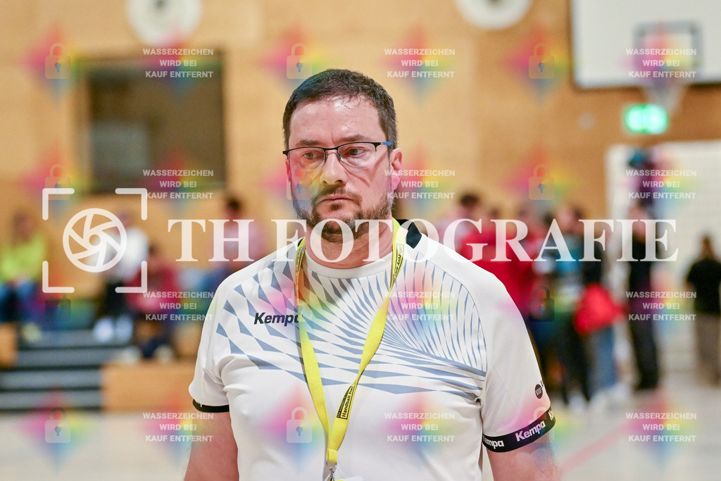 GER, SG Maulburg/Steinen - TuS Helmlingen, Frauen-Handball, Oberliga Suedbaden, 19. Spieltag, Saison 2024/2025, 23.03.2025 | Karsten Haas (SG Maulburg Steinen, Trainer)GER, SG Maulburg/Steinen - TuS Helmlingen, Frauen-Handball, Oberliga Suedbaden, 19. Spieltag, Saison 2024/2025, 23.03.2025Foto: TH Fotografie/Thomas Hess
