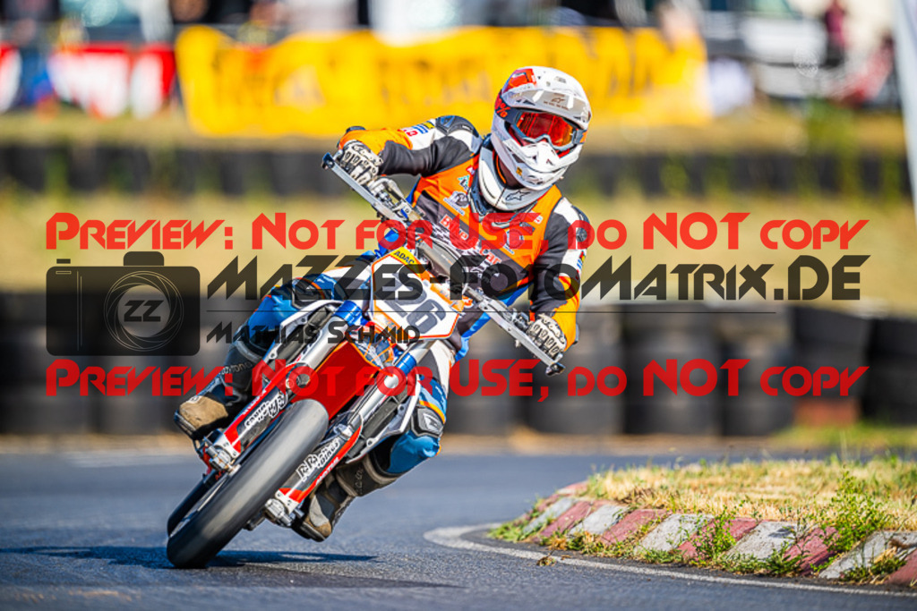 MaZZes_FotoMatrix_220529_5261 | Fotograf Mathias Schmid
Sportfotograf,
Eventfotograf,
Hochzeitsfotograf,
Portraitfotograf