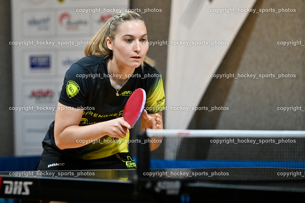 SCO Ossiachersee Bodensdorf vs. SU Spk. Kufstein | Lea Paulin, SCO Ossiachersee Bodensdorf vs. SU Spk. Kufstein, SCO Ossiachersee Bodensdorf vs. SU Spk. Kufstein am 04.10.2024 in Bodensdorf (SCO Halle Bodensdorf), Austria, (Photo by Bernd Stefan)