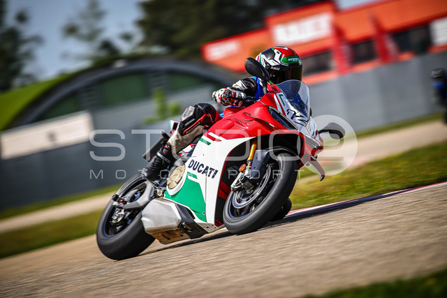 0120-250502_DCB-033_120 | Deine Full-Service-Agentur für ✔️Videoproduktionen und ✔️Motorsportfotografie Jetzt Angebot anfragen!