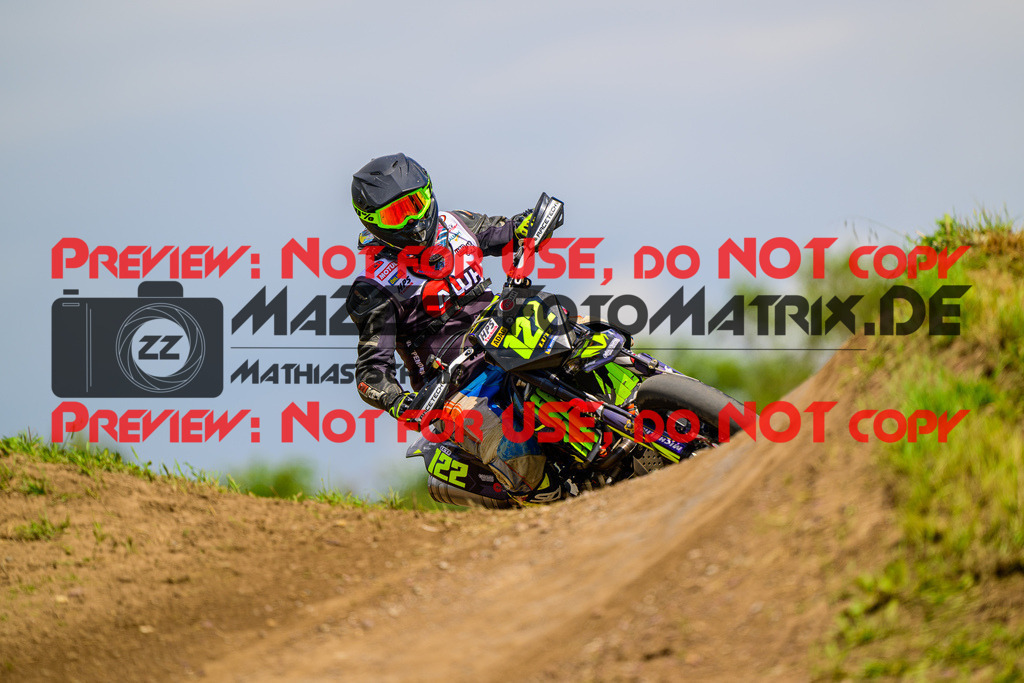 MaZZes_FotoMatrix_240622_6007705_9929 | UE40