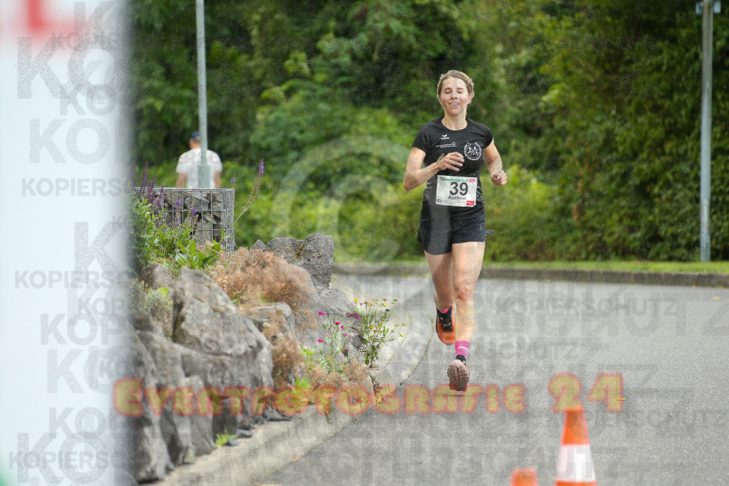 250801_1854_EX1_6732 | Sportfotografie im Rhein-Sieg Kreis, Köln, Bonn, NRW, Rheinland Pfalz, Hessen, etc. Unser Tätigkeitsfeld umfasst den Laufsport vom Volkslauf über den Marathon, Duathlon, Triathon bis zum Ultralauf wie Kölnpfad Ultra oder Schindertrail.