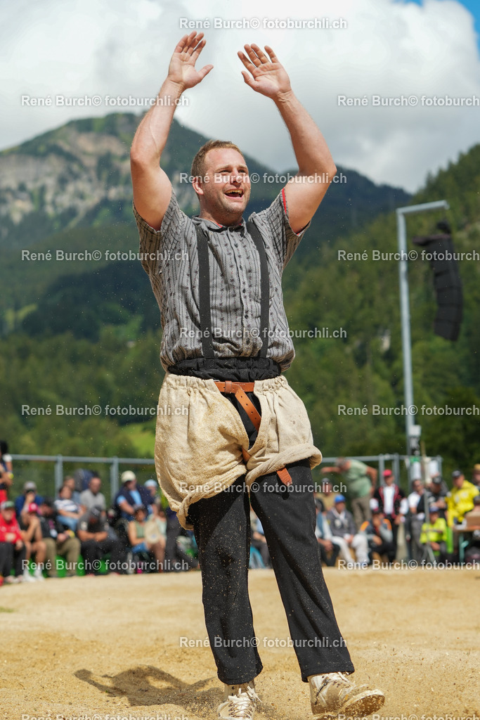 RB_03141 | René Burch leidenschaftlicher Fotograf aus Kerns in Obwalden.  Hier finden sie Sport, Landschaft und Natur Fotografie.
 - Realisiert mit Pictrs.com
