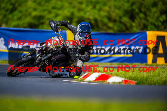 MaZZes_FotoMatrix_240511_6007705_6089 | S2