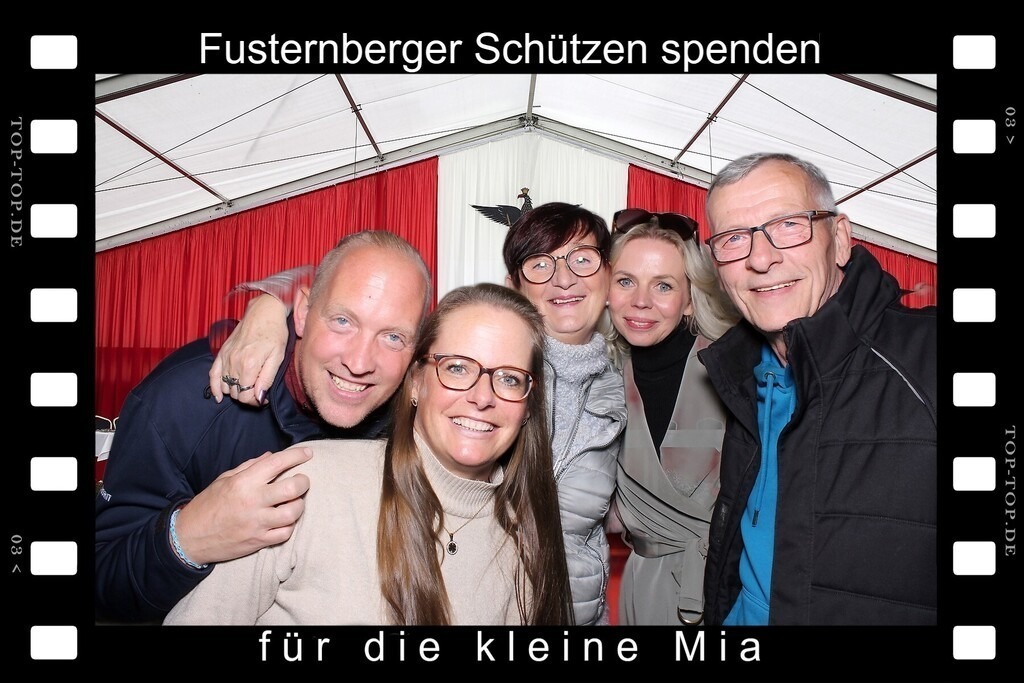 top-top.de 240928-025 | Foto, Video, Fotografie, Videografie, Fotobox, DJ, Discjockey, Musik, Musikbox, Veranstaltung, Photobooth, Amazon, Ebay, Buchtipp, Bestseller, Autor, Verlag, Buch, Wesel, Hamminkeln, NRW, Dinslaken, Rees, Drohne, Hochzeit, Party, Fotobox, Wesel, Fotograf