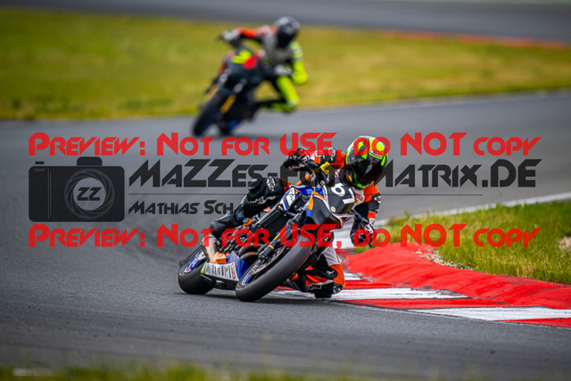 MaZZes_FotoMatrix_220520_6583 | Fotograf Mathias Schmid
Sportfotograf,
Eventfotograf,
Hochzeitsfotograf,
Portraitfotograf