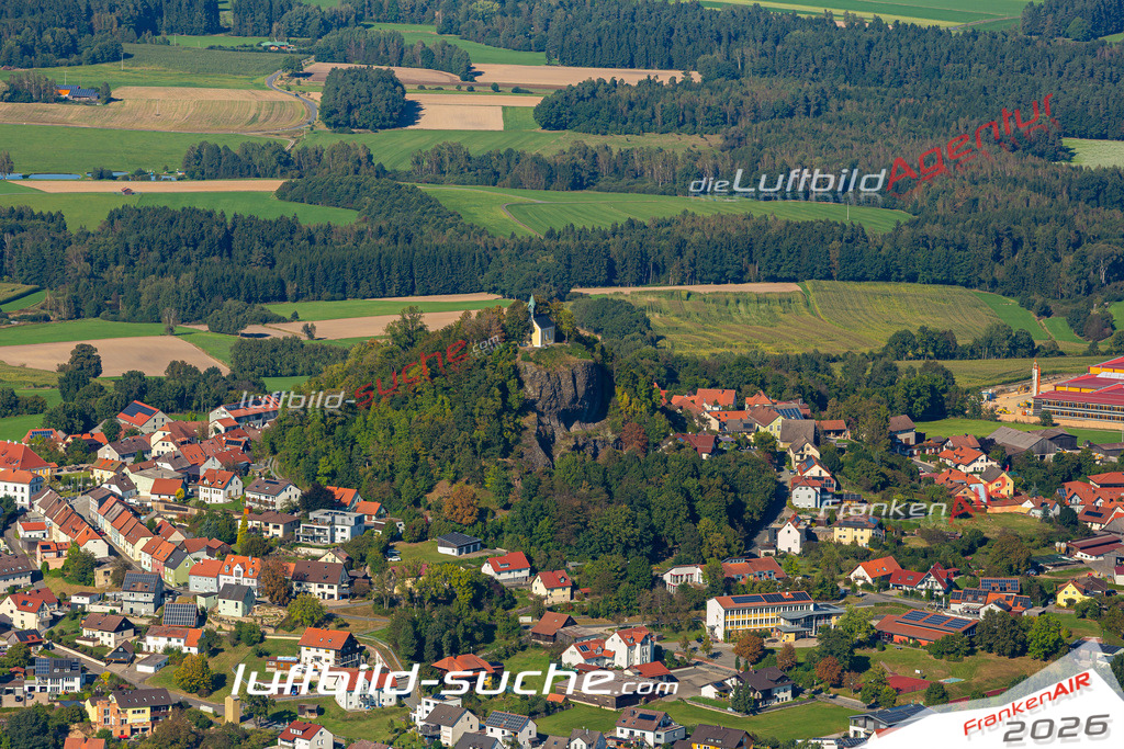 Aktuelles Luftbild von Burg Parkstein Kauf mit Lizenz / Bildrechten möglich- Die Luftaufnahme wurde 2021 mittels UL-Flugzeug erstellt ( keine Drohne ) - hochauflösende Kamera-Systeme von  Canon -Beste Qualität - Für grossformatige Ausdrucke geeignet. Die Geschenkidee !