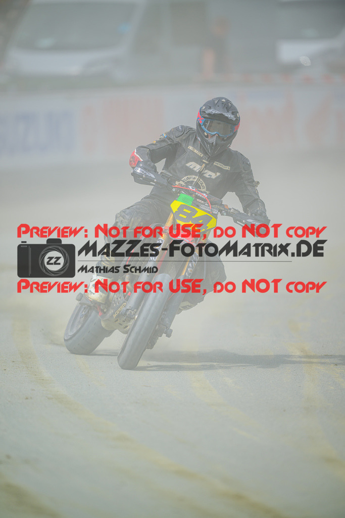 MaZZes_Fotomatrix_20250502_6007705_7024 | S1