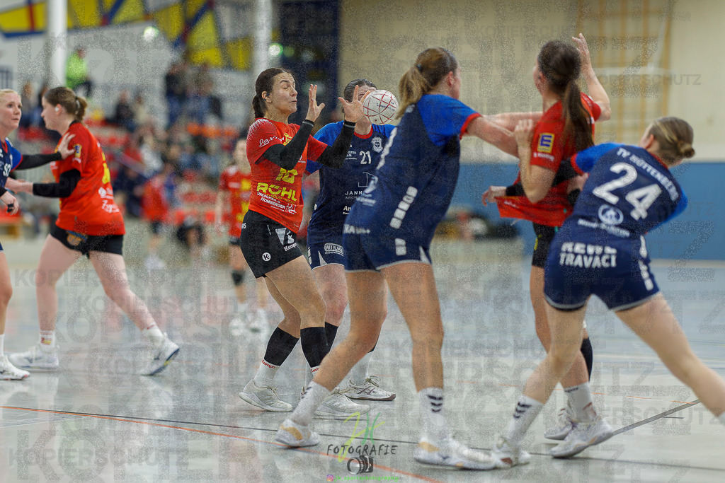 Frauen Regionalliga (HHV); HSG Wettenberg - TV Hüttenberg | Frauen Regionalliga (HHV); HSG Wettenberg - TV Hüttenberg am 06.12.2025 in Launsbach (Wettenberg) (Halle GS Launsbach (Wettenberg))Photo © 2025 - Jörg Heinrich - Realisiert mit Pictrs.com